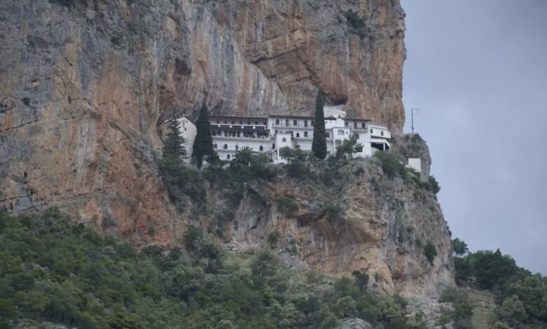 Μοναστήρι Έλωνας