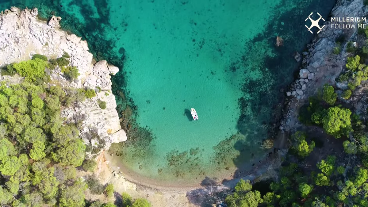 Οι κρυφές παραλίες της Σαλαμίνας που δεν φαντάζεσαι ότι υπάρχουν (Βίντεο)