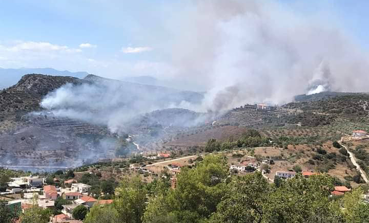 Ναύπλιο: Μεγάλη φωτιά στα Πυργιώτικα κινητοποίησε επίγειες και εναέριες δυνάμεις