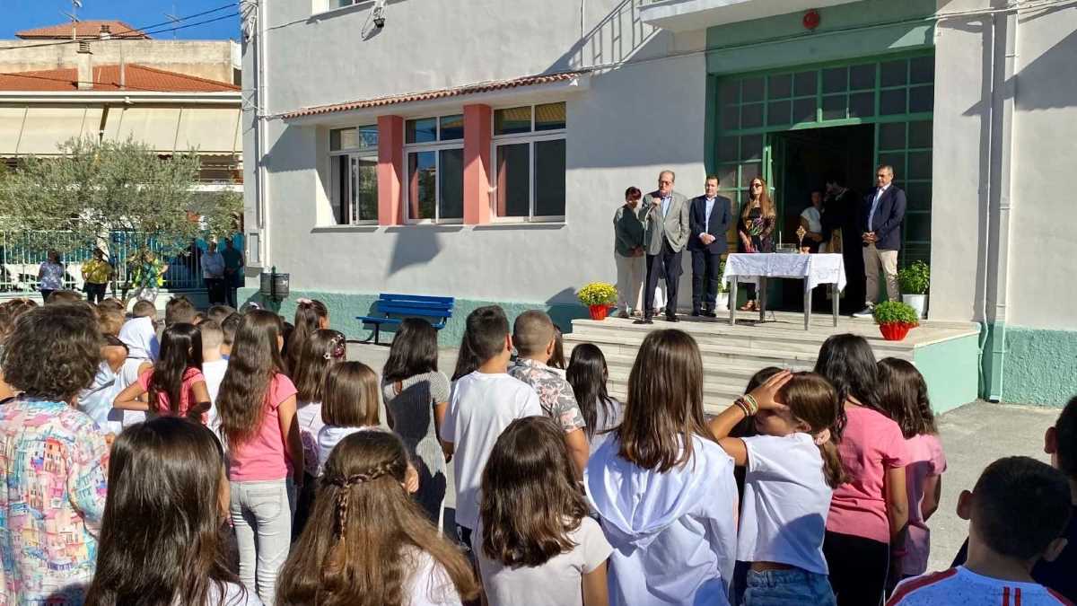 Αγιασμός σχολείου παρουσία Παναγιώτη Νίκα (3)