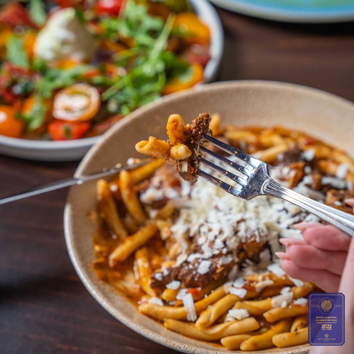 Σκιουφιχτά, φρέσκα ζυμαρικά με θαλασσινά στην παραλία του Τολού