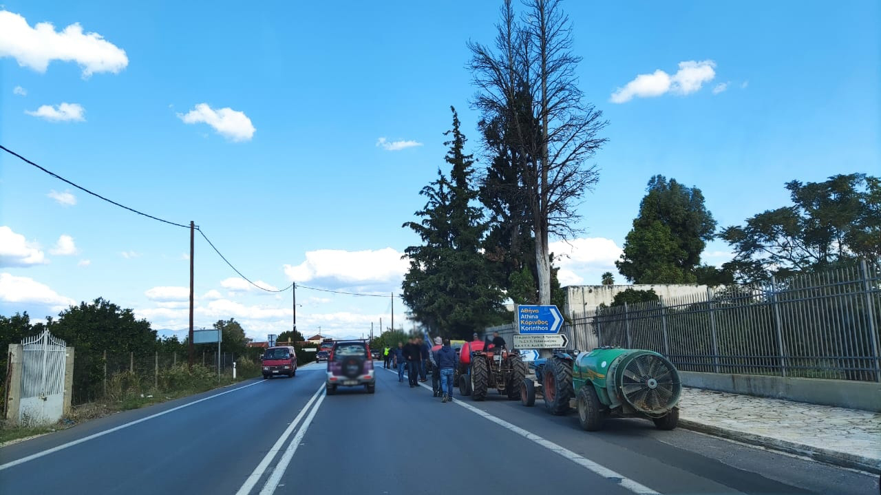 Διαμαρτυρία αγροτών Αργολίδα τρακτέρ (2)