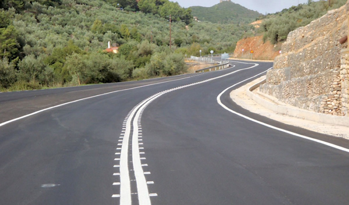 Το Ευρωπαϊκό Ταμείο Ανάκαμψης βελτιώνει την οδική ασφάλεια στην Περιφέρεια Πελοποννήσου