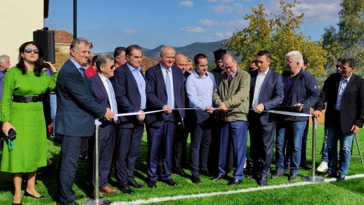 Εγκαίνια για το γήπεδο ποδοσφαίρου στο Πλατύ Μεσσηνίας