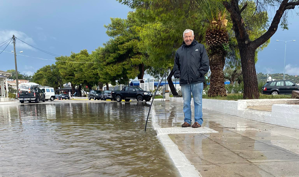 Πλημμύρισε το Πόρτο Χέλι και… άρχισαν τα όργανα