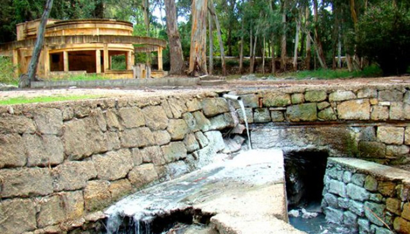 Το μυστηριακό Spa της αρχαιότητας βρίσκεται στην Πελοπόννησο και περιβάλλεται από θεραπευτικό δάσος