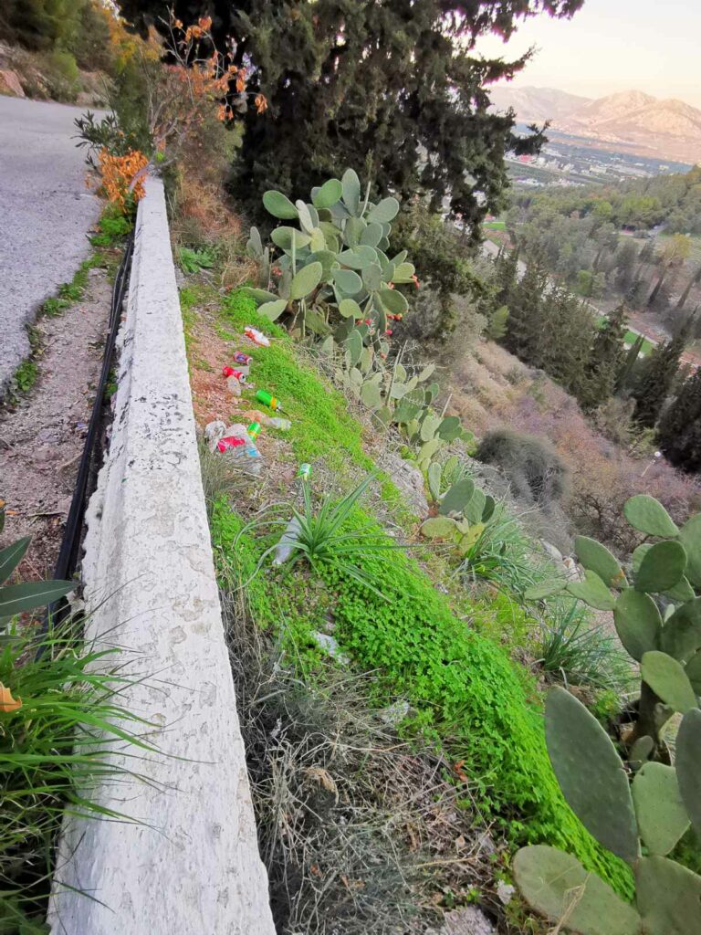 Λόφος Παναγίας Πορτοκαλούσας Άργος σκουπίδια (1)