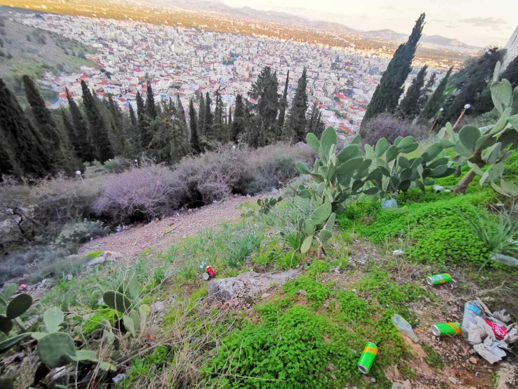 Λόφος Παναγίας Πορτοκαλούσας Άργος σκουπίδια (8)