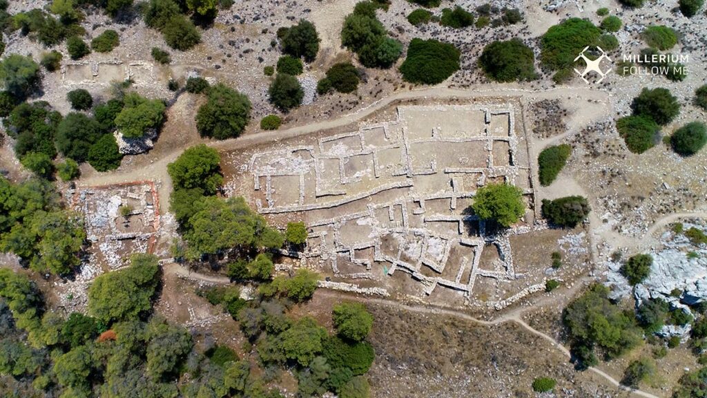 Μυκηναϊκή Ακρόπολη Κανακίων Σαλαμίνα (8)