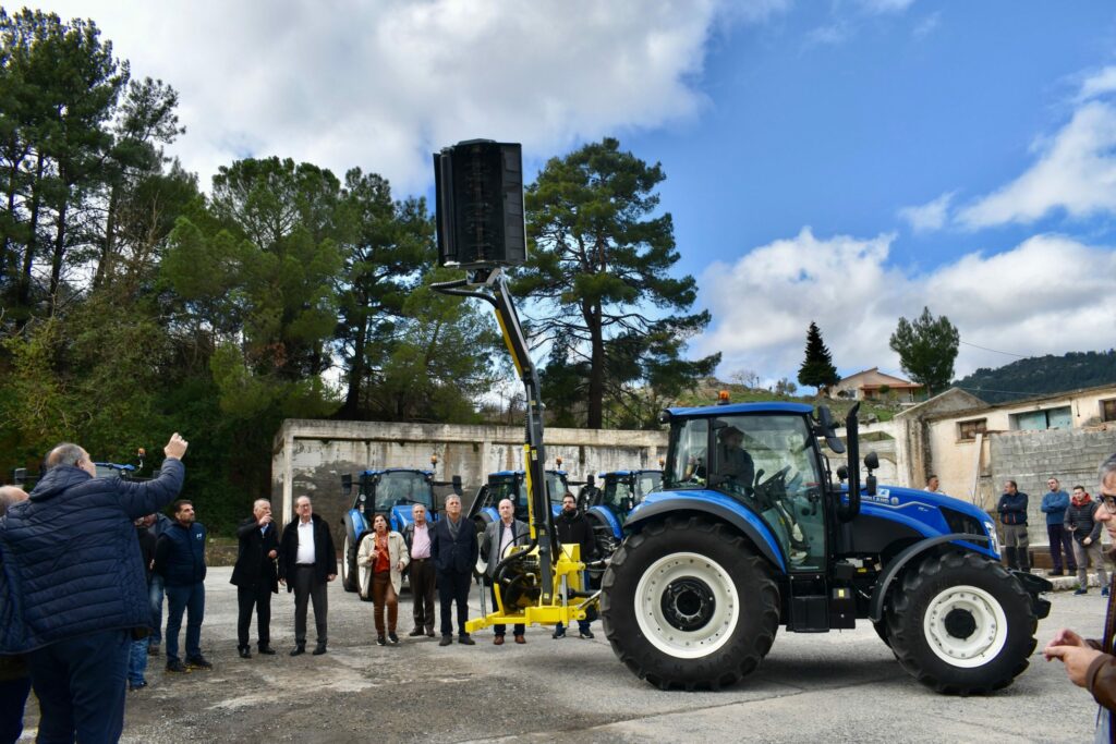 Νέα τρακτέρ Περιφέρεια Πελοποννήσου (6)