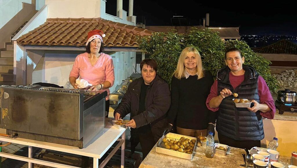 Χριστουγεννιάτικο δέντρο Σκαφιδάκι (3)