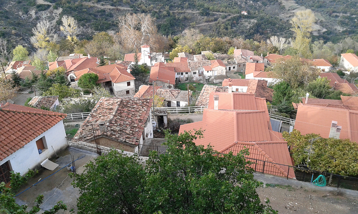 Το χωριό της Αρκαδίας με τους μαγευτικούς καταρράκτες που κάποτε υπαγόταν στο Ναύπλιο