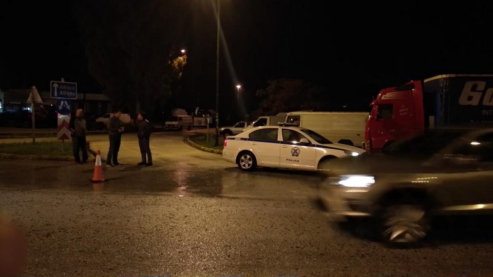 Τι λένε Αστυνομία και Πυροσβεστική για το πολύωρο μαρτύριο στην Αθηνών-Κορίνθου