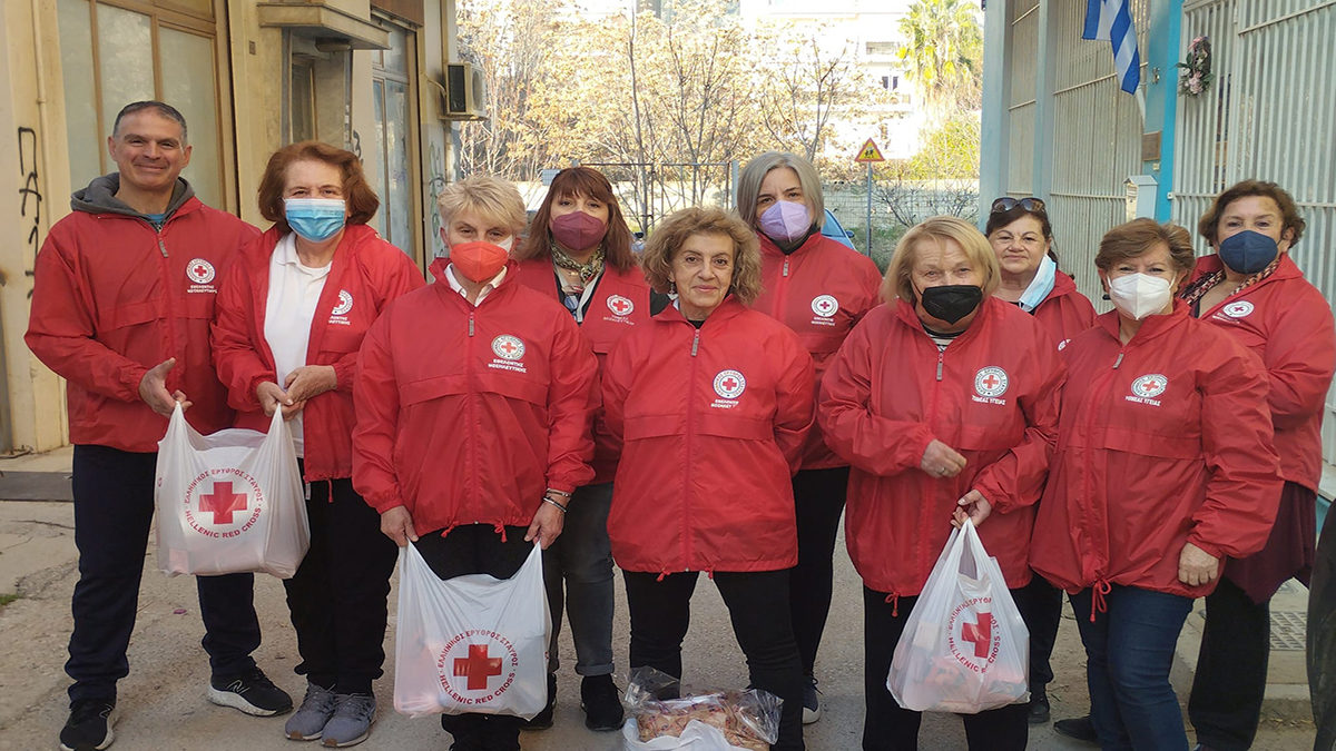 Άργος: 95 δέματα αγάπης από τον Ερυθρό Σταυρό σε οικογένειες που τα χρειάζονταν