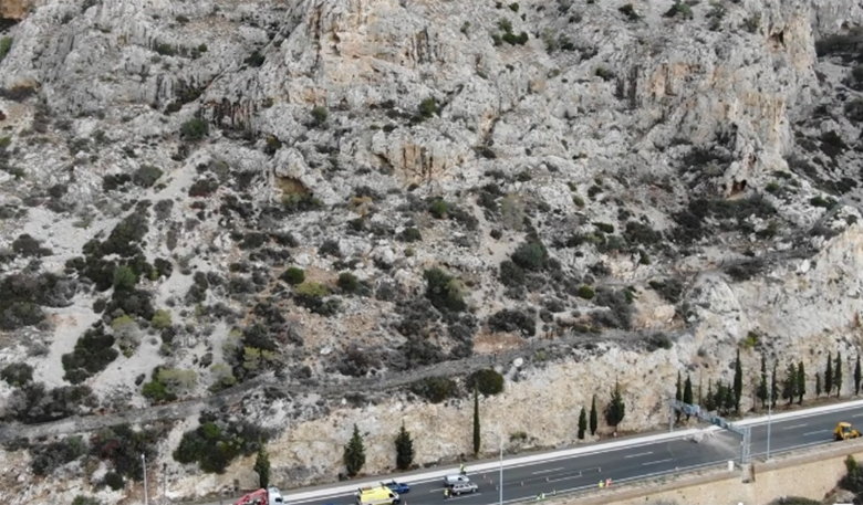 Κατολίσθηση Αθηνών Κορίνθου