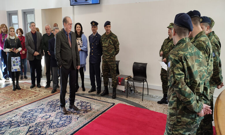 Νίκας κάλαντα στρατεύσιμοι (1)