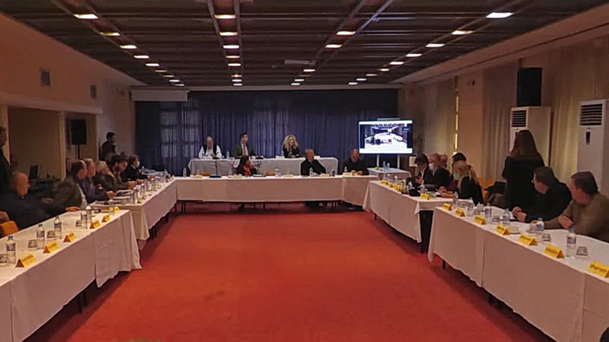 Κατεπείγουσα συνεδρίαση Μεγάλη Δευτέρα για το Περιφερειακό Συμβούλιο Πελοποννήσου
