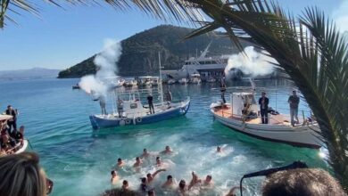 Θεοφάνια Τολό (2)
