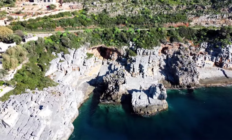 Μάνη σπήλαιο Καταφύγι