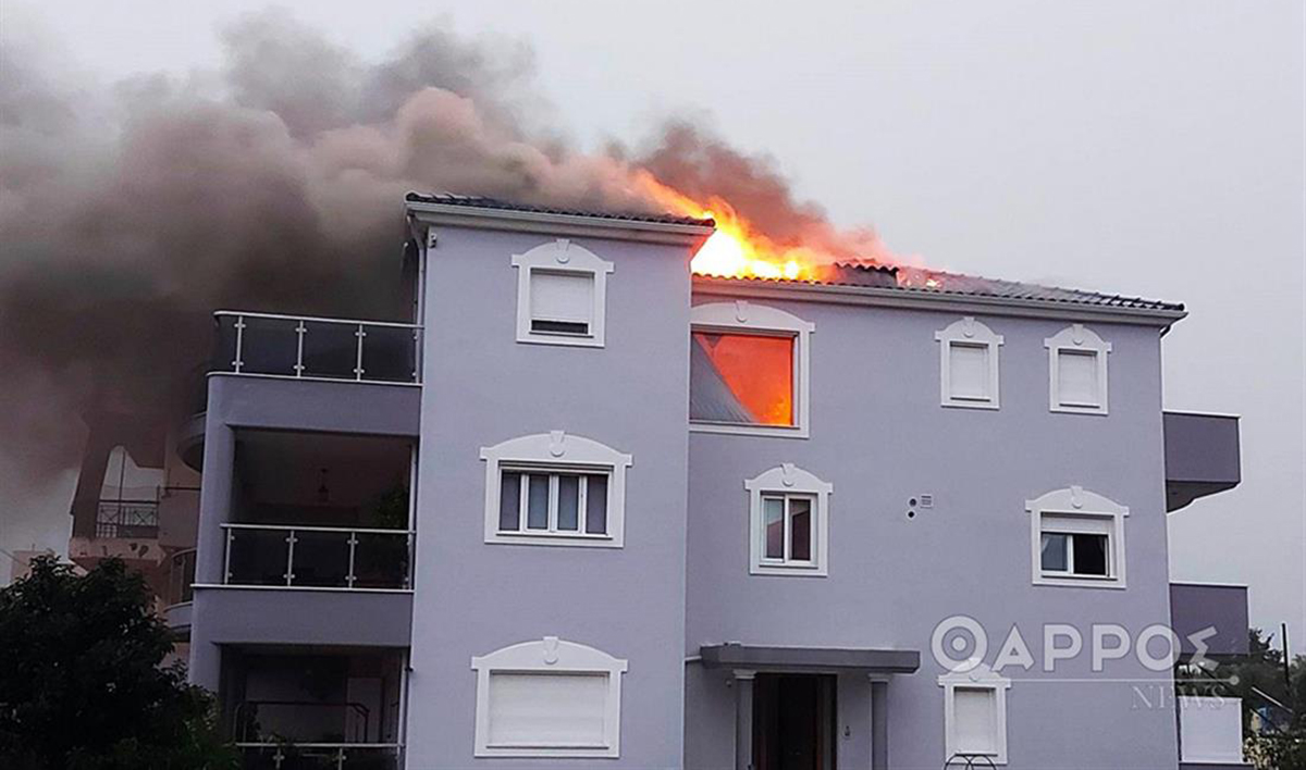 Κεραυνός πήγε να κάψει σπίτι στην Καλαμάτα