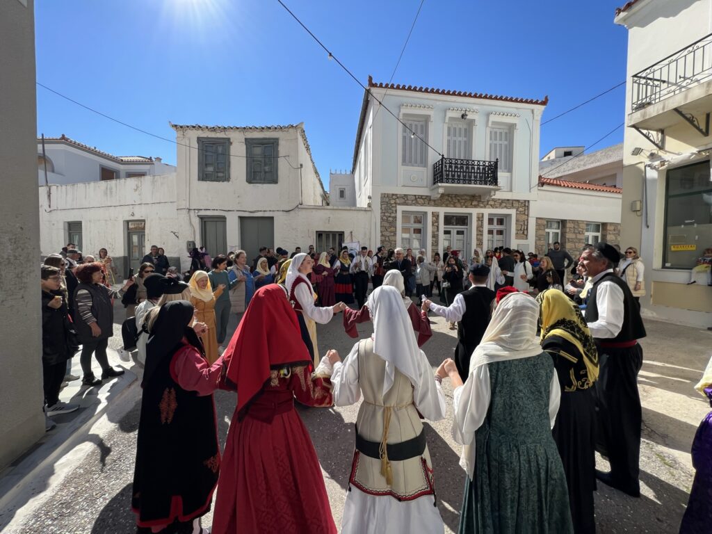 Γαϊτανάκι απόκριες Ερμιόνη (3)