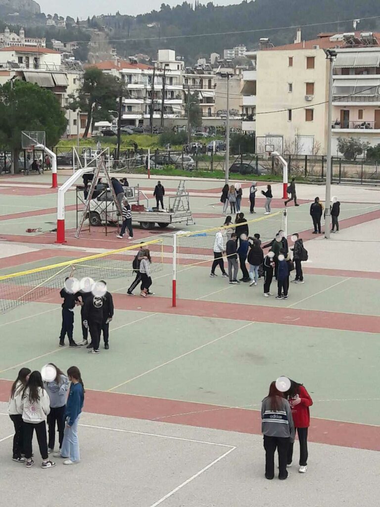 Εργασίες στο Γυμνάσιο Ναυπλίου την ώρα του διαλείμματος (4)