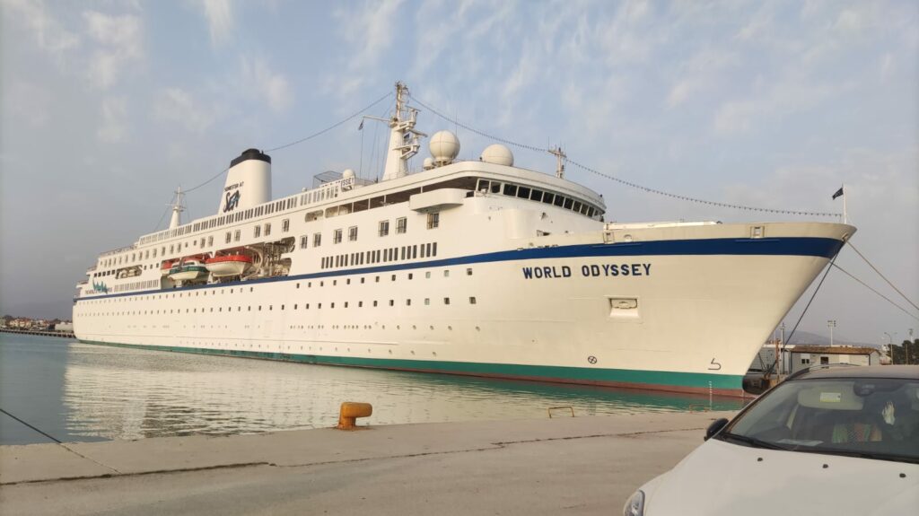 world odyssey Κρουαζιερόπλοιο Ναύπλιο (2)