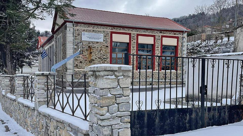 Βόρεια Κυνουρία: Ανοιχτά σχολεία την Τετάρτη πλην ενός