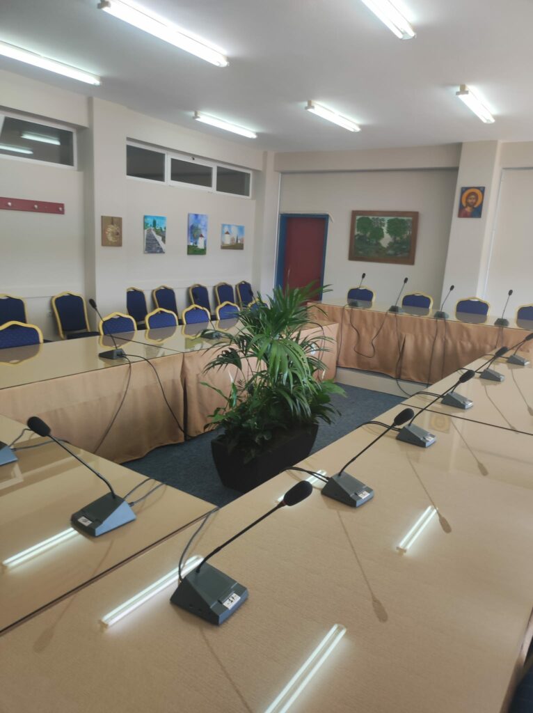 Αίθουσα δημοτικό συμβούλιο Ερμιονίδας (4)