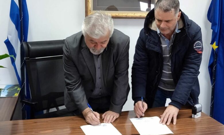 Υπογραφή σύμβασης πεζοδρομίων