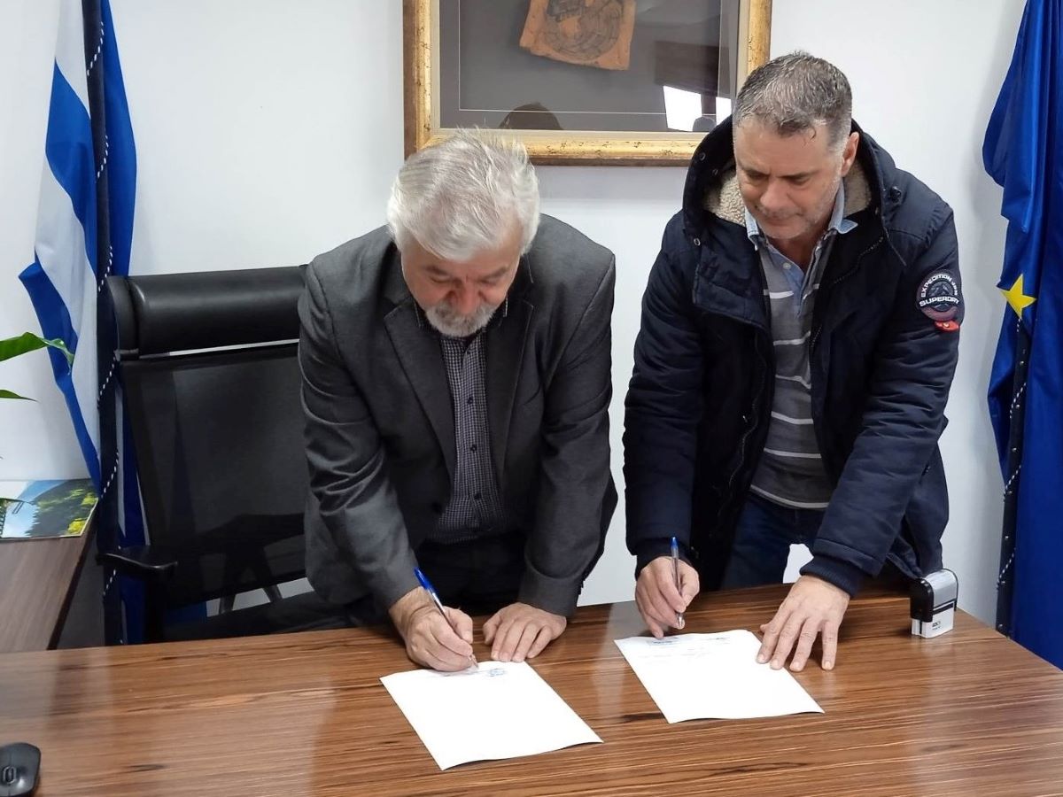 Δήμος Μεγαλόπολης: Υπογράφηκε η σύμβαση για την κατασκευή πεζοδρομίων με προϋπολογισμό 800.000€