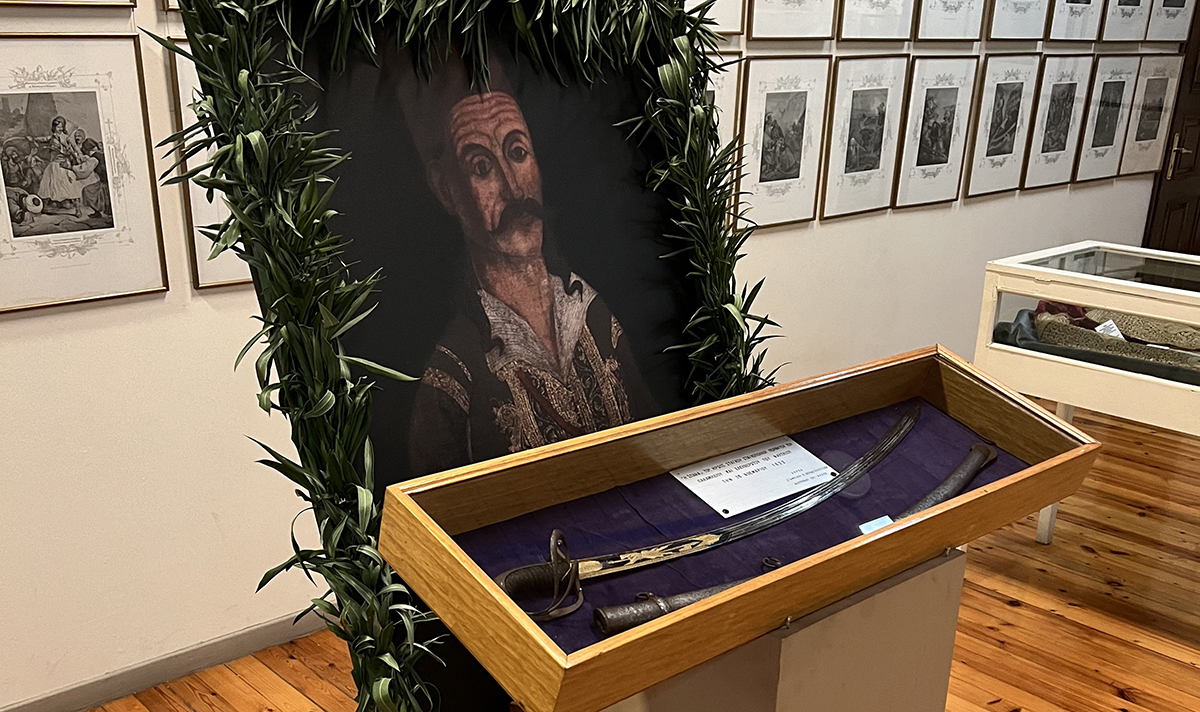 Ναύπλιο: Μέχρι πότε θα εκτίθεται στο Πολεμικό Μουσείο η σπάθα του Στάικου Σταϊκόπουλου
