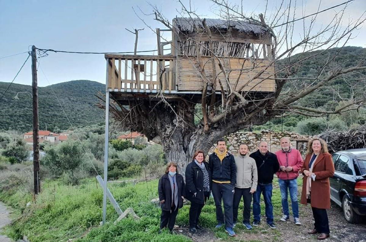 Εθελοντές του Δήμου Μεσσήνης τιμούν τον τόπο τους