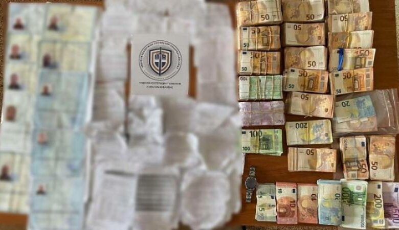 Εξάρθρωση κυκλώματος πλαστών διπλωμάτων