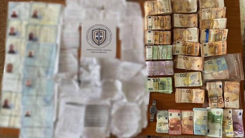 Σάλος στην Κορινθία: 11 συλλήψεις για κύκλωμα – μαμούθ με παράνομες άδειες οδήγησης