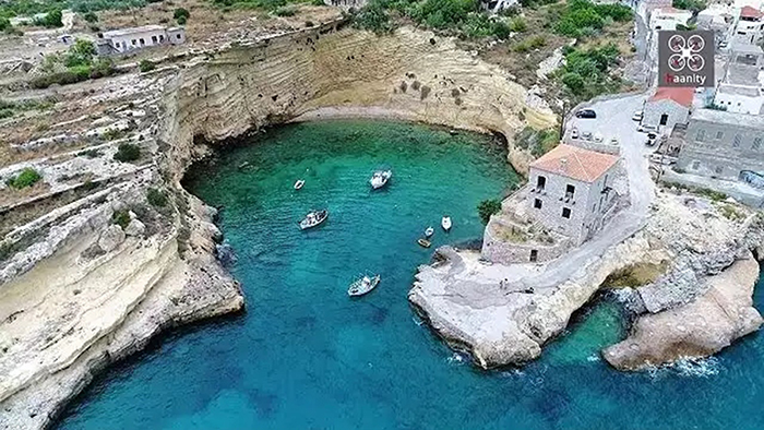 Το απόλυτο πειρατικό λημέρι της Μάνης