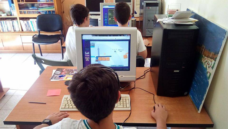 Μαθητές στη Μεσσήνη δραστηριοποιούνται για το θέμα των σεισμών