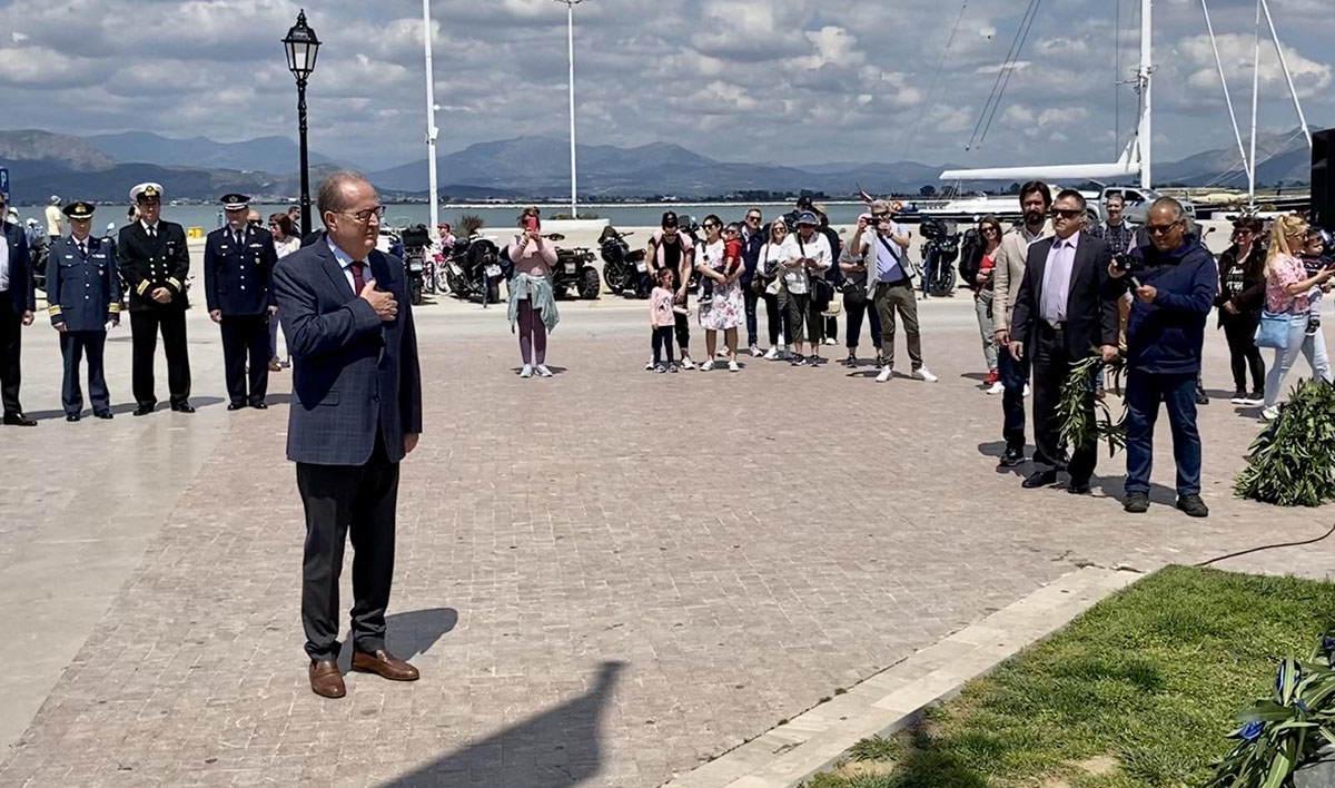 Τίμησαν τους φιλέλληνες σε Τρίπολη και Ναύπλιο