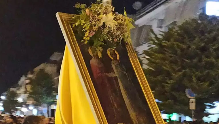 Το Ναύπλιο εορτάζει τους Αγίους Κωνσταντίνο και Ελένη