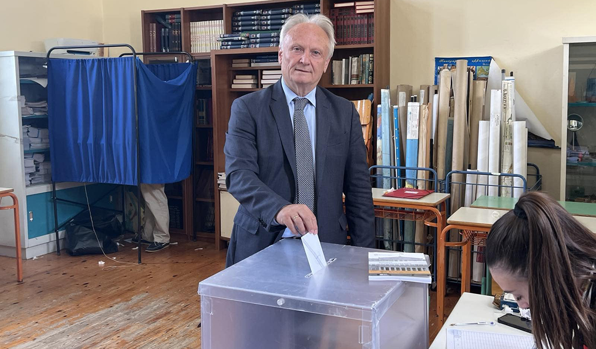 Άσκησε το εκλογικό του δικαίωμα ο υποψήφιος βουλευτής Γιάννης Ανδριανός