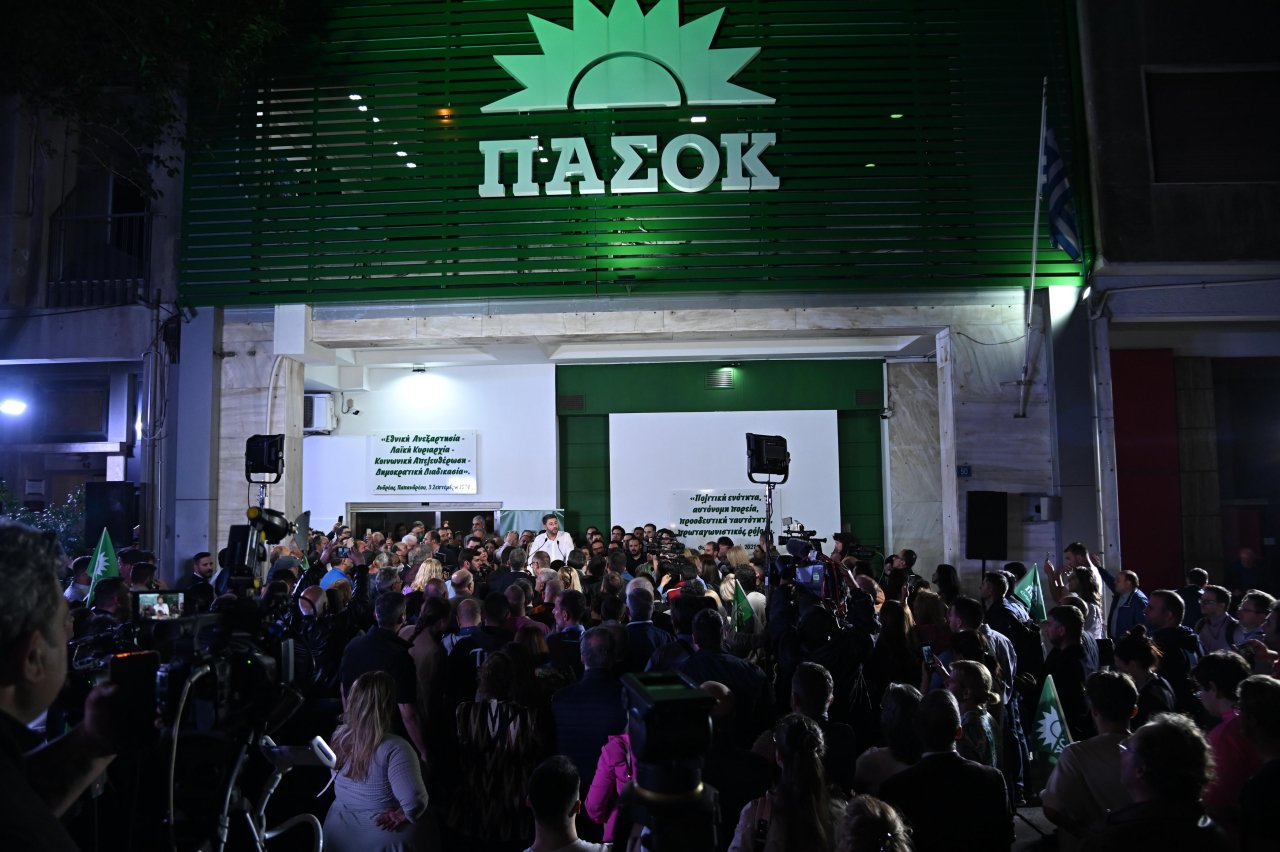 ΠΑΣΟΚ: Ποιοι «παίζουν» για υποψήφιοι Περιφερειάρχες στην Πελοπόννησο