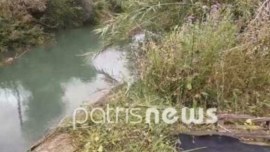 Αυτοκίνητο σε κανάλι