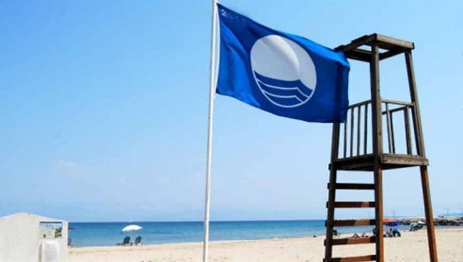 Ποιες παραλίες της Πελοποννήσου βραβεύτηκαν με Γαλάζια Σημαία – Προστέθηκαν δύο στην Αργολίδα