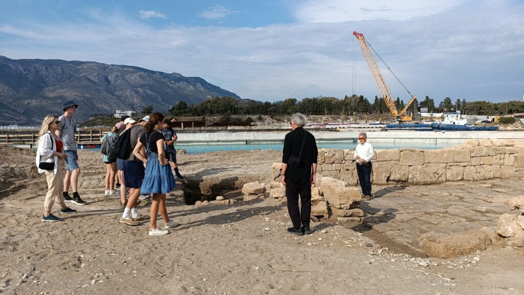 Ξενάγηση φοιτητών στον Αρχαίο Διόλκο 2