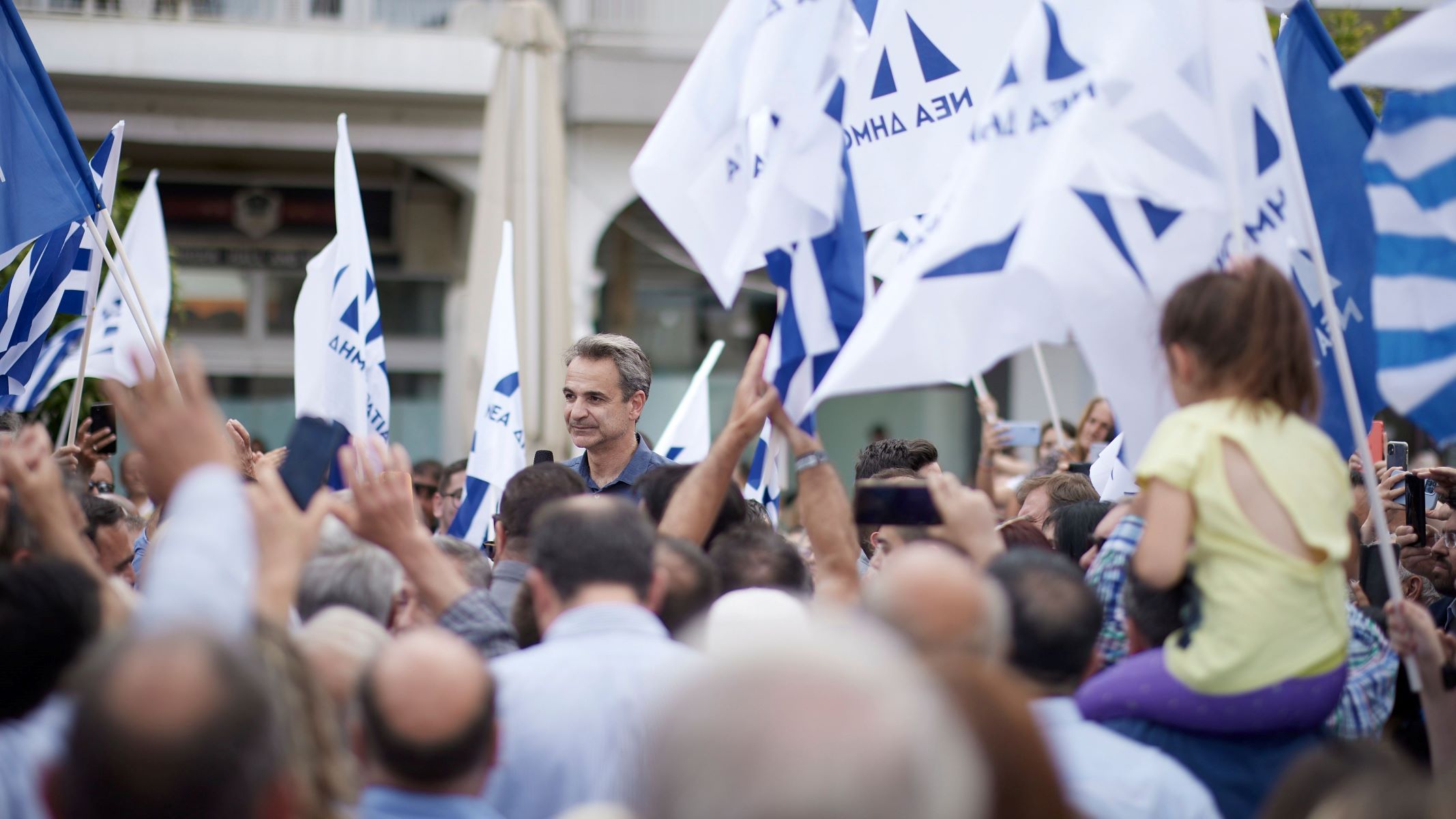 Στη Σπάρτη και το Γύθειο βρέθηκε ο Κυριάκος Μητσοτάκης – Καθάρματα οι διακινητές