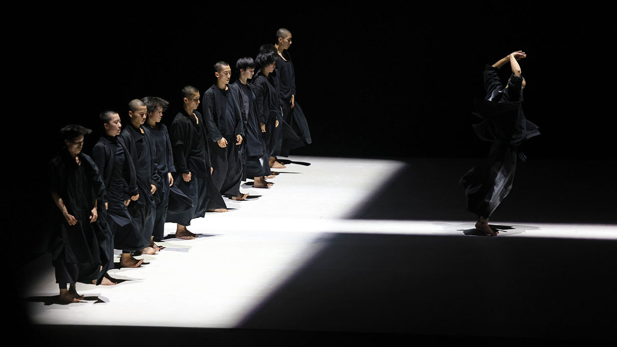 Ο Tao Che με τους 11 χορευτές του άνοιξε το 29ο Διεθνές Φεστιβάλ Χορού Καλαμάτας
