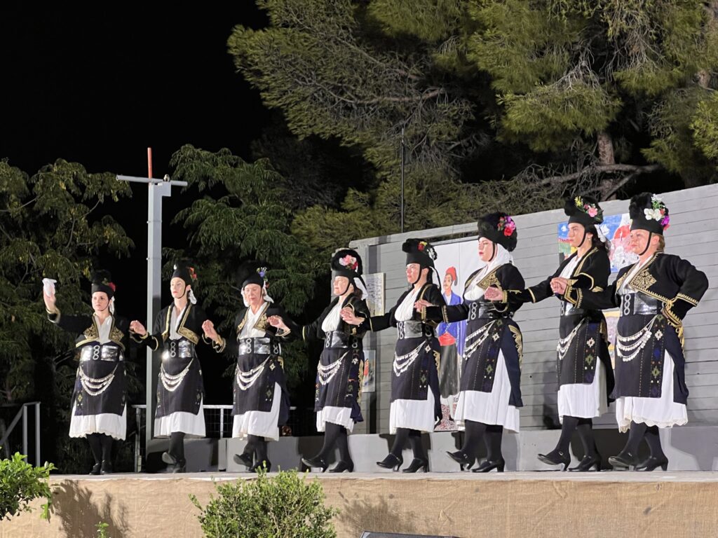 Χορευτική Ομάδα Ερμιόνης παραδοσιακοί χοροί (3)