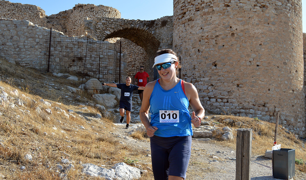 6ος Δρόμος Κάστρου Άργους: Από τον οικισμό της αρχαίας Δειράδας στη Λάρισα