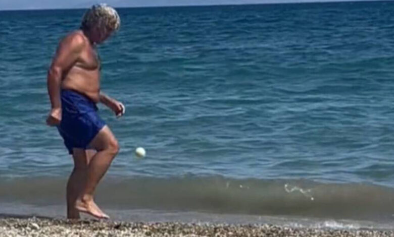 Γύθειο λουόμενος μπάλα