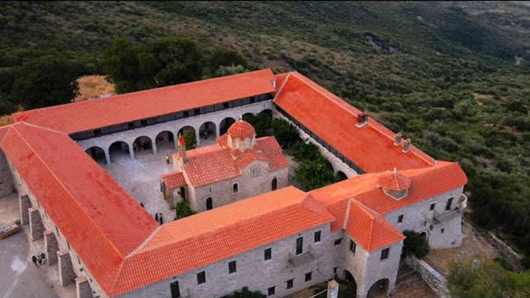 Η Μονή Βουλκάνου με τη θαυματουργή εικόνα της Παναγίας είναι η μεγαλύτερη στη Μεσσηνία